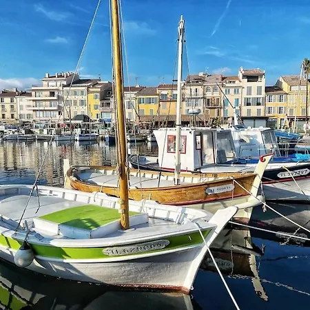 Apartment Sanary, Vue Mer, A Deux Pas Des Plages Et Du Centre *