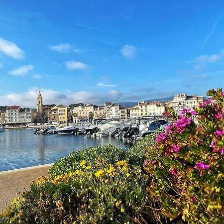 Sanary, Vue Mer, A Deux Pas Des Plages Et Du Centre Apartment