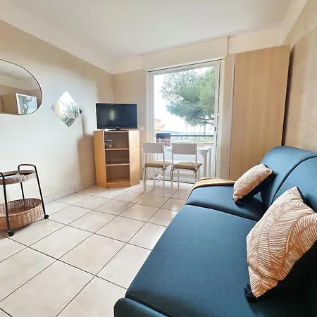 Apartment Sanary, Vue Mer, A Deux Pas Des Plages Et Du Centre